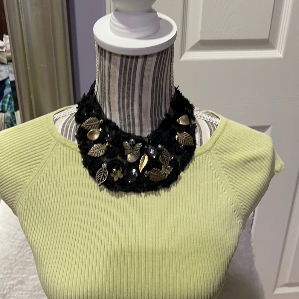 Hand made vintage collar necklace
